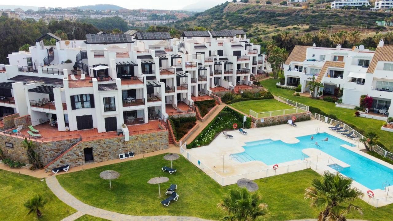 Exclusive Luxury Frontline Beach Penthouse Casares Del Mar - Estepona 外观 照片