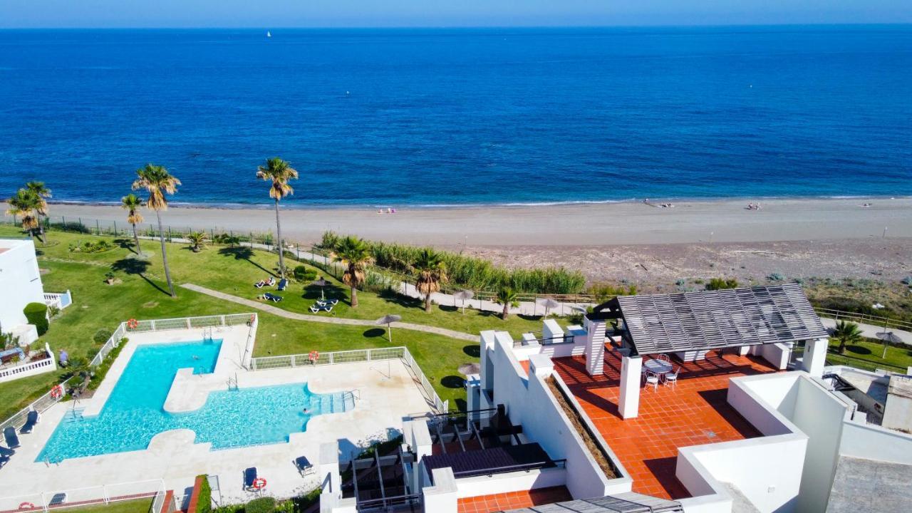 Exclusive Luxury Frontline Beach Penthouse Casares Del Mar - Estepona 外观 照片